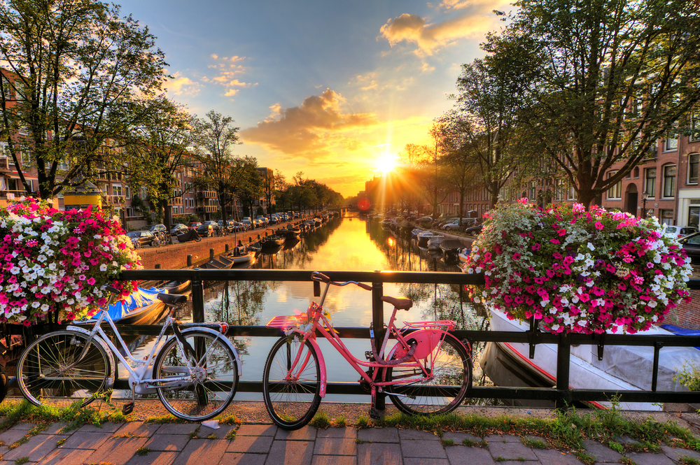 how-to-get around-in-Amsterdam-bicycles-on-a-canal-